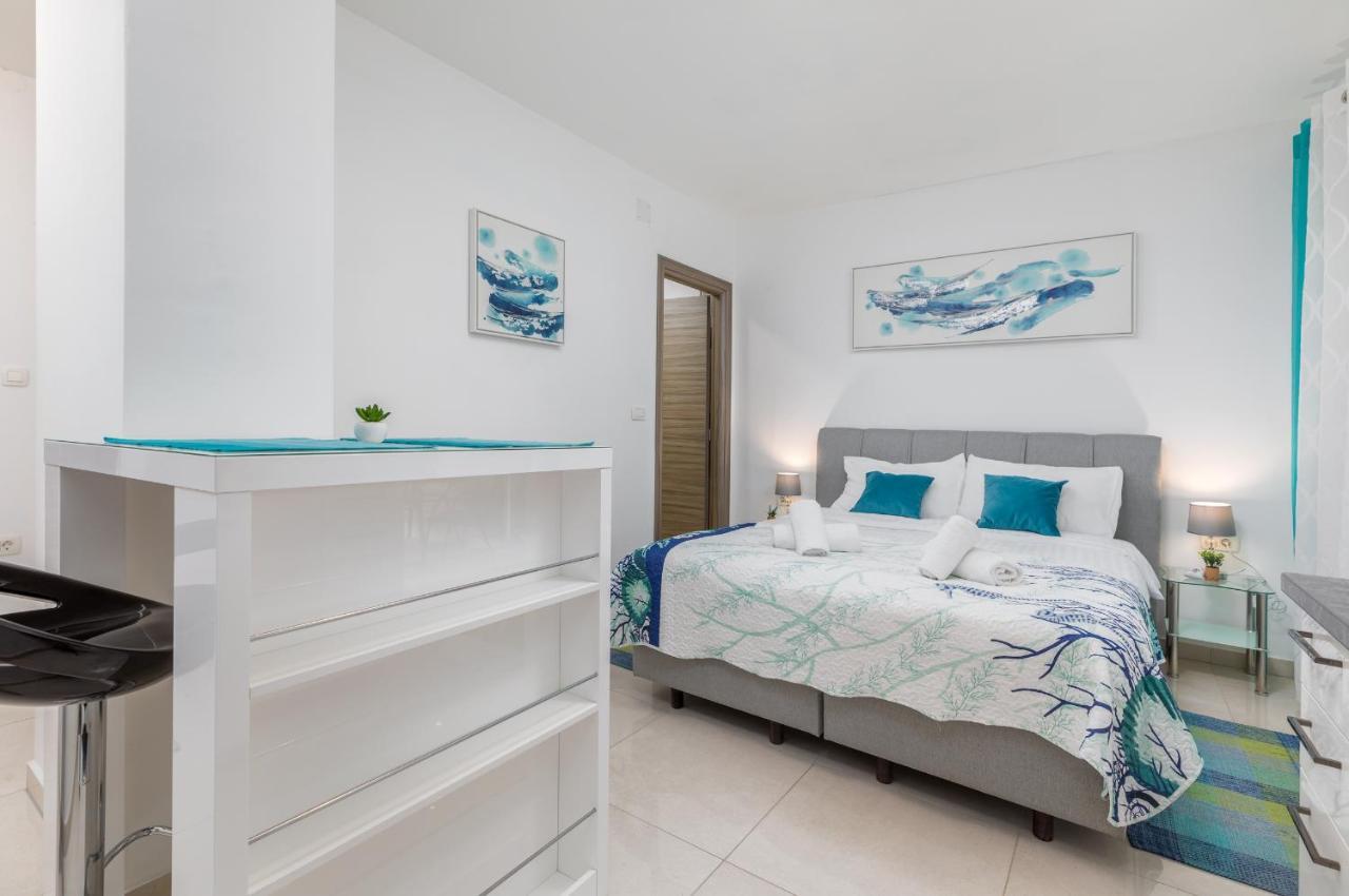Marine Lux Apartments Pula Exteriér fotografie